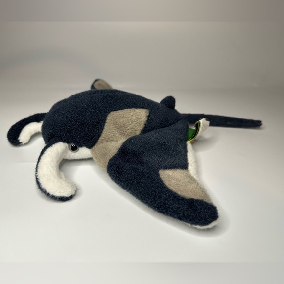 Wild Republic Stingray Plush Manta Ray Stuffed Animal Great Condition - Picture 2 of 10